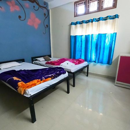 Kareng Party Camp N Homestay Kaziranga Bagian luar foto