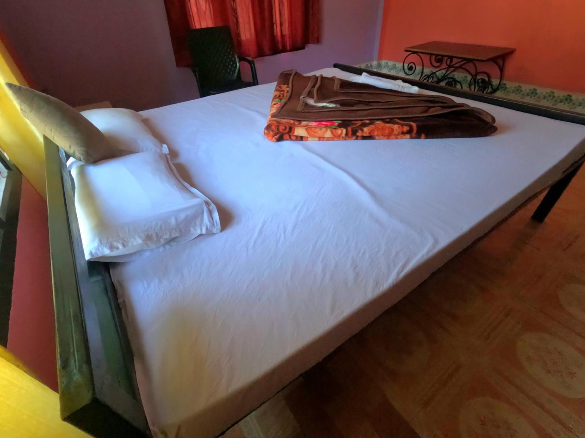 Kareng Party Camp N Homestay Kaziranga Bagian luar foto